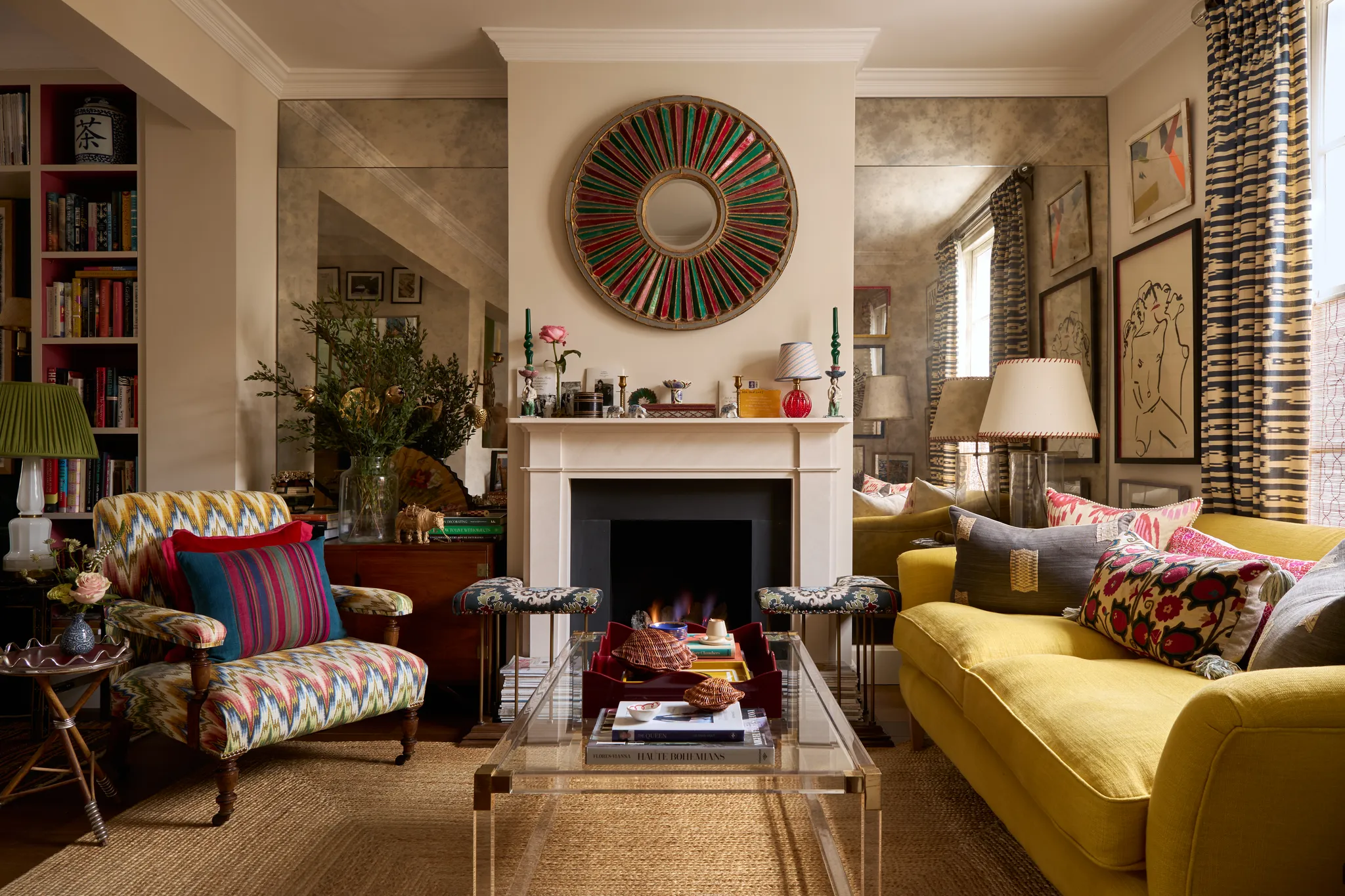 Built-In Display Alcove Ideas for Collections and Artwork
